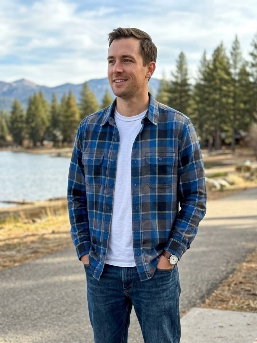 Eddie Bauer Travex Expedition long-sleeve plaid button-down shirt